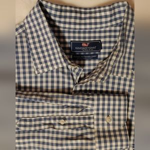 Vineyard Vines Mens Classic Fit Tucker Shirt